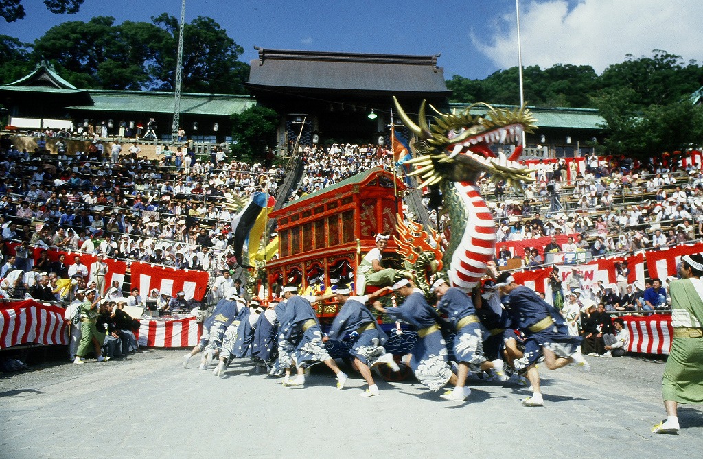 令和6年】長崎くんち踊町の西濵町「龍船」について紹介します！ | 浜ん 